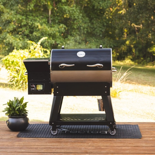 Recteq_Grill_Pad_Lifestyle
