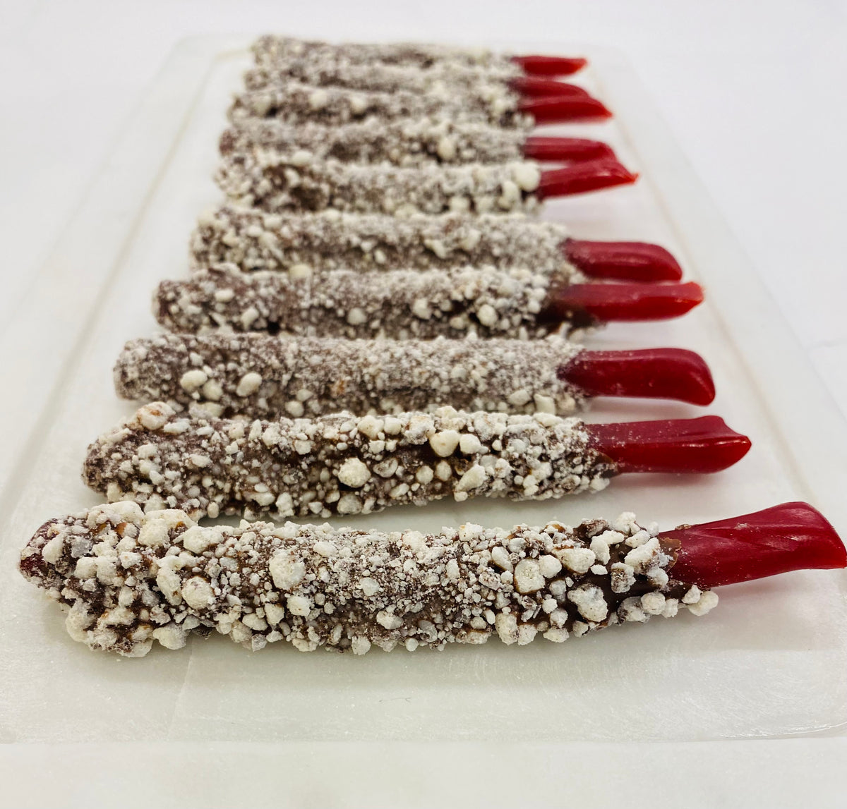 Choco-licious | Cookies & Cream / Red Licorice / Milk Chocolate🍁