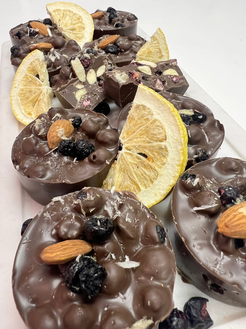 Choco-licious | Clusters 3pk | Dark Choco. / Blueberry / Almonds / Lemon Zest🍁