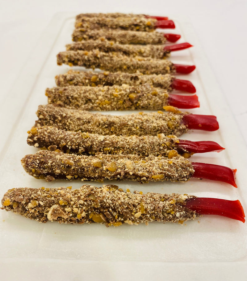 Choco-licious | Fan-TasT-wik / Red Licorice / Milk Chocolate🍁