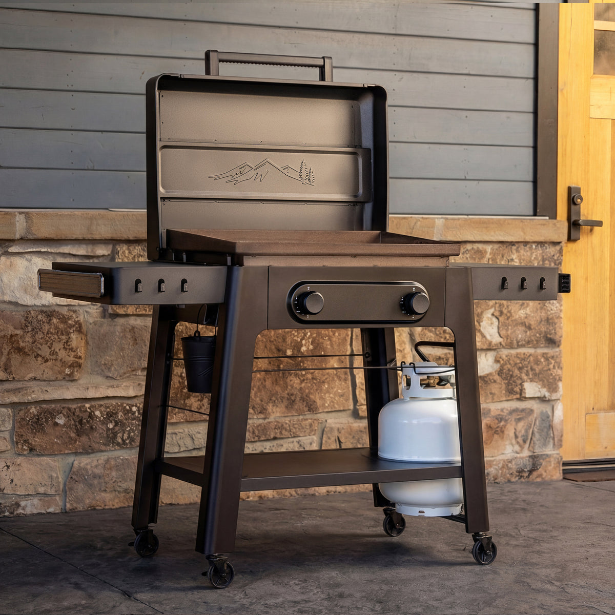Traeger® Grill | Irontop | 2 Burner Griddle