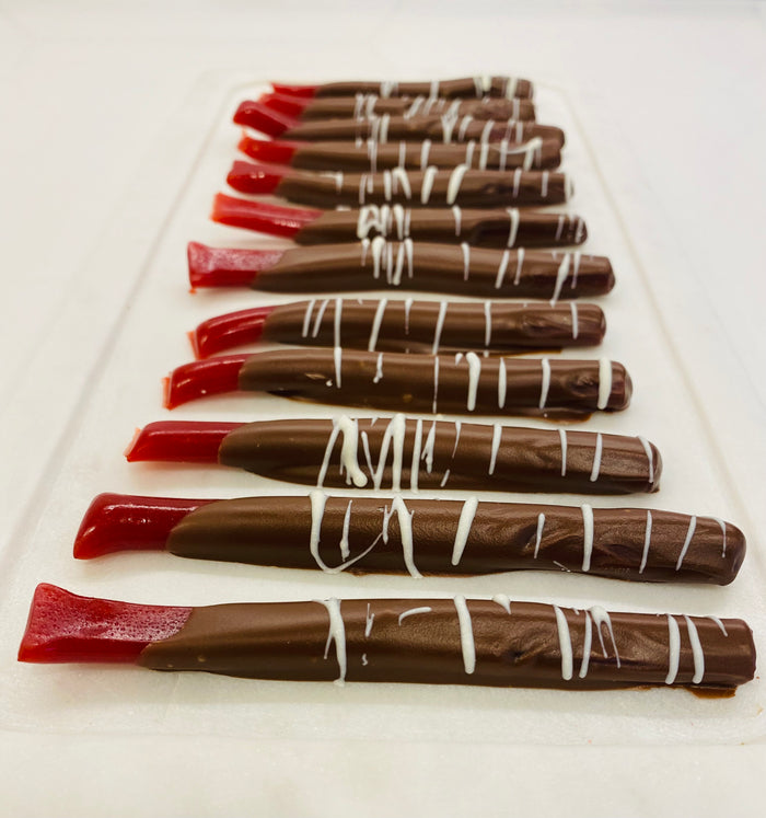 Choco-licious | OG Milk Chocolate / Red Licorice🍁