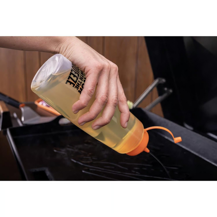TraegerSqueezeBottle