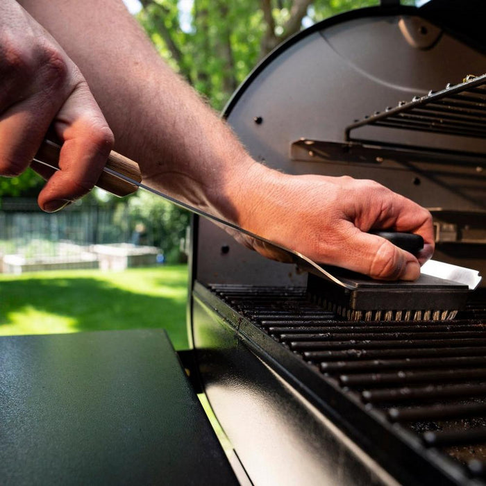 TRAEGER REPLACEMENT BBQ CLEANING BRUSH HEAD (2 PACK)